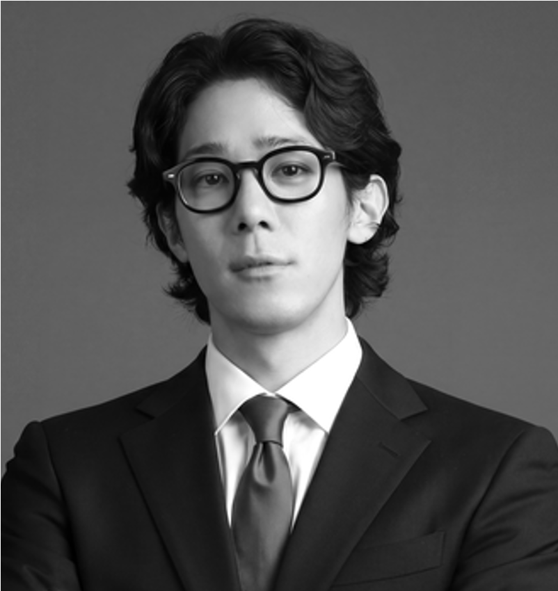 Professional headshot of Eunu Yi